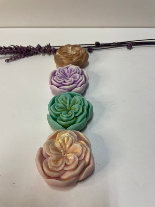 🌸 Vela Flor Artesanal de Soja