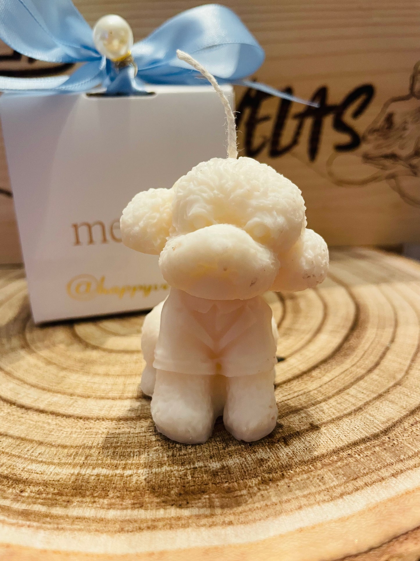 ⭐ Pequeño Caniche – Vela Decorativa Artesanal